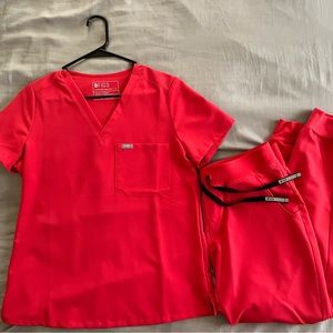 FIGS NEON RED SET size small catarina and medium Zamoras
